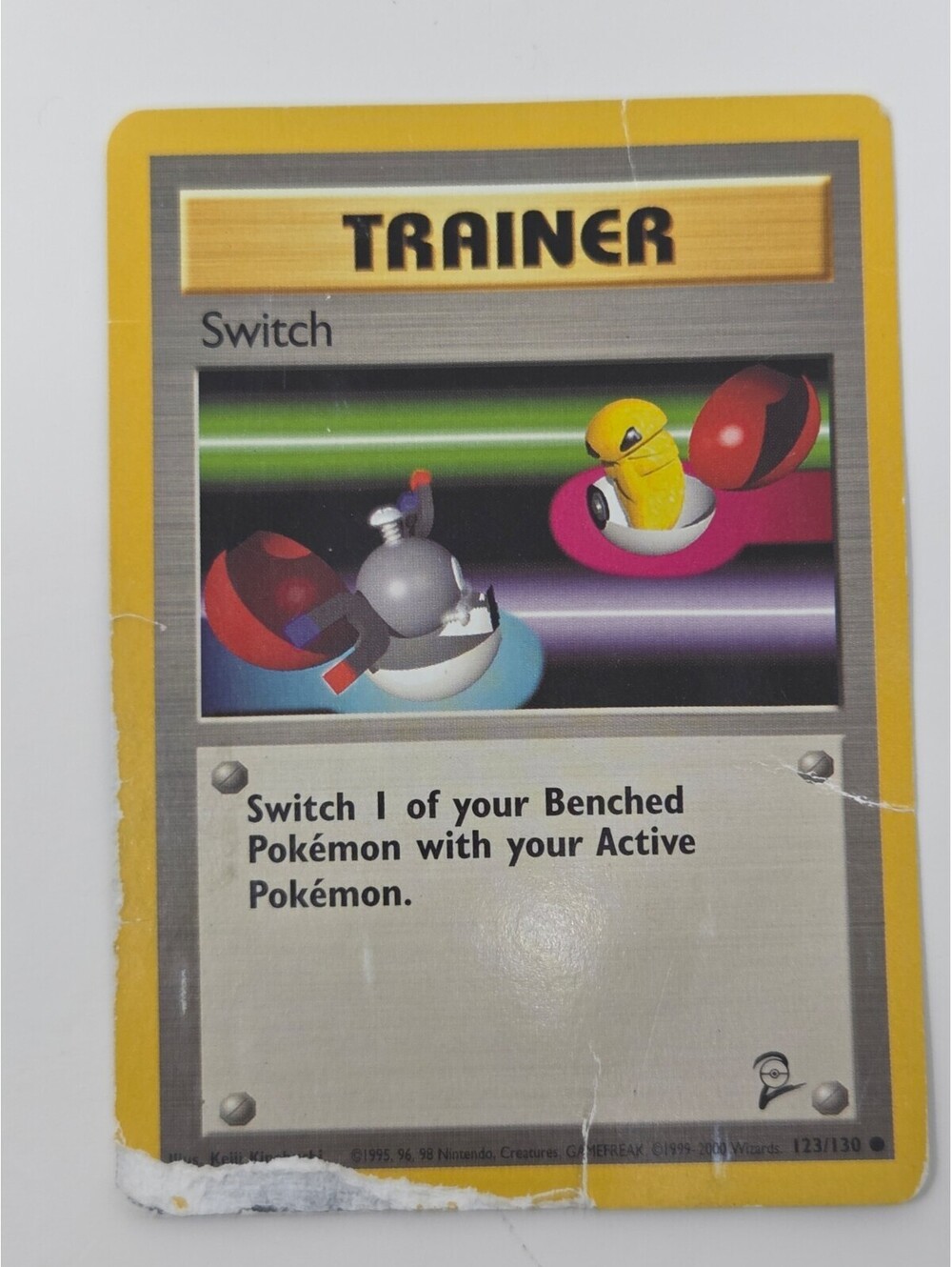 Pokémon Trainer Switch 123/130 Base Set 2 1999–2000 Damaged Condition Card